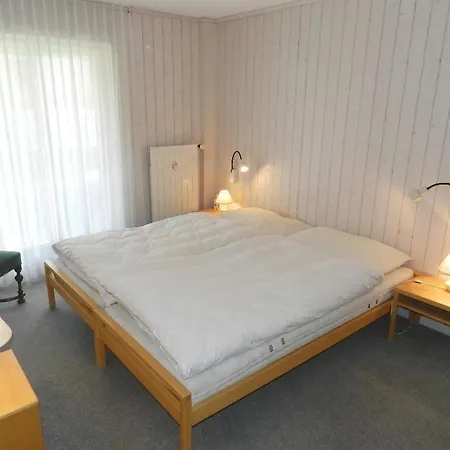 Suzanne Nr- 27 By Interhome Appartement