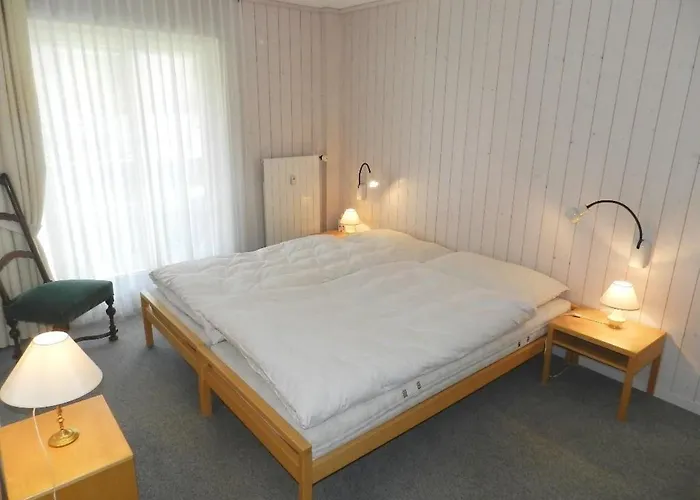 Suzanne Nr- 27 By Interhome Lejlighed