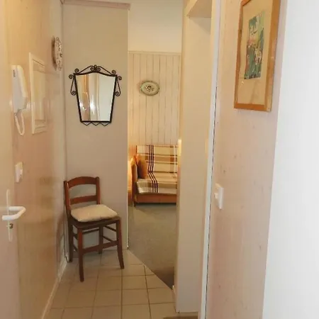 Suzanne Nr- 27 By Interhome Apartment *